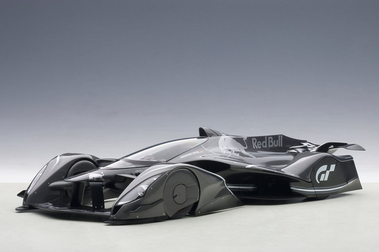 1:18 | Red Bull X2014 Fan Car | Dark Silver Metallic | 18116