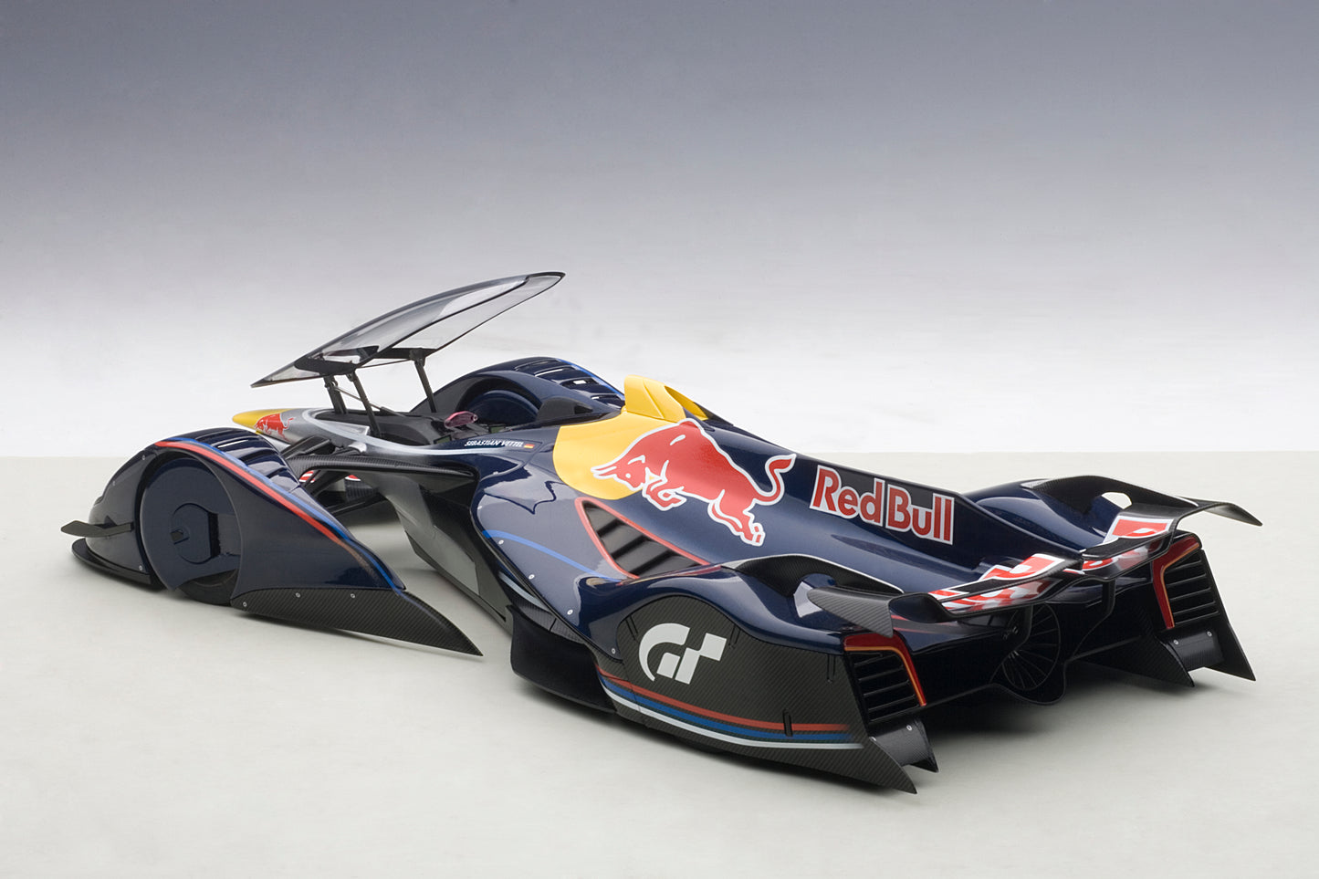 1:18 | Red Bull X2014 Fan Car | Red Bull Color | 18118