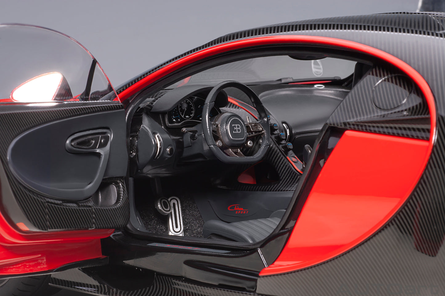 1:18 | Bugatti Chiron Sport 2019 | Italian Red/Carbon | 70996