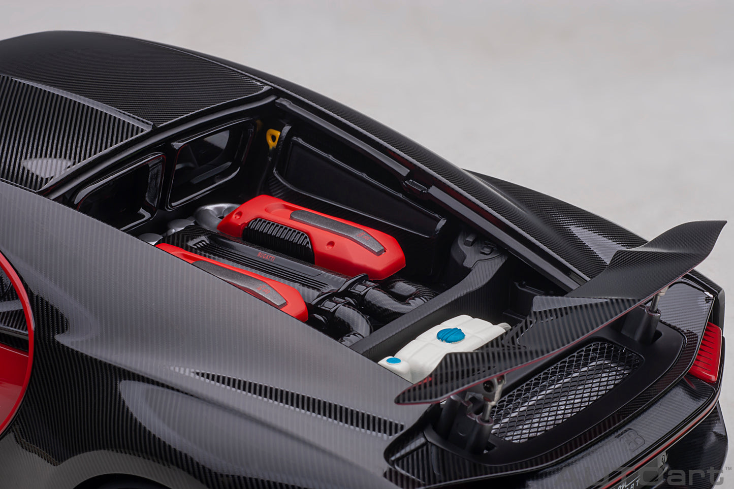 1:18 | Bugatti Chiron Sport 2019 | Italian Red/Carbon | 70996