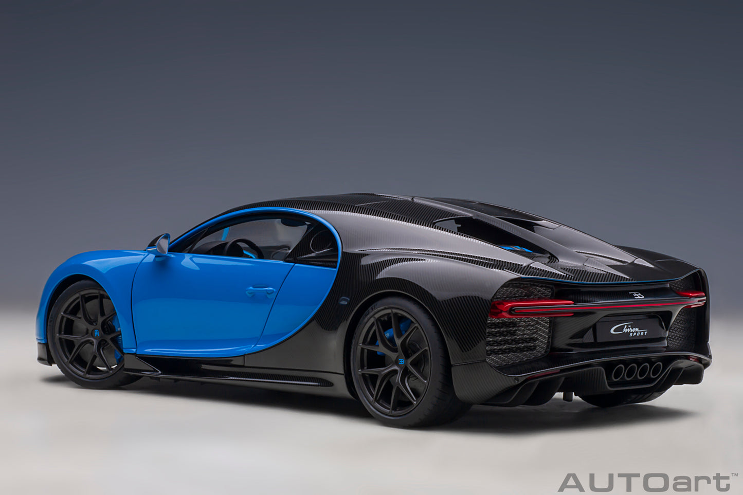 1:18 | Bugatti Chiron Sport 2019 | French Racing Blue/Carbon | 70997