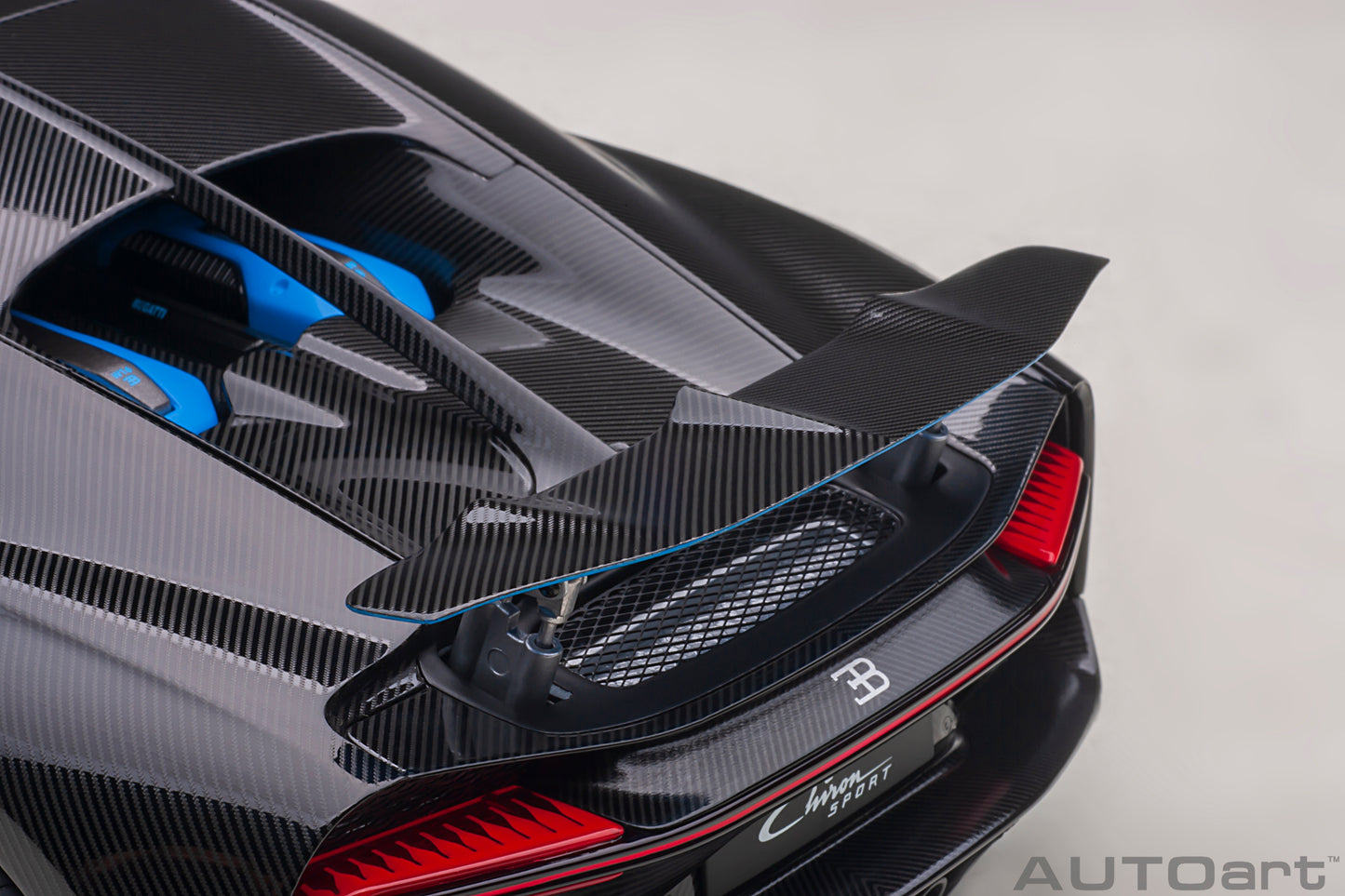 1:18 | Bugatti Chiron Sport 2019 | French Racing Blue/Carbon | 70997