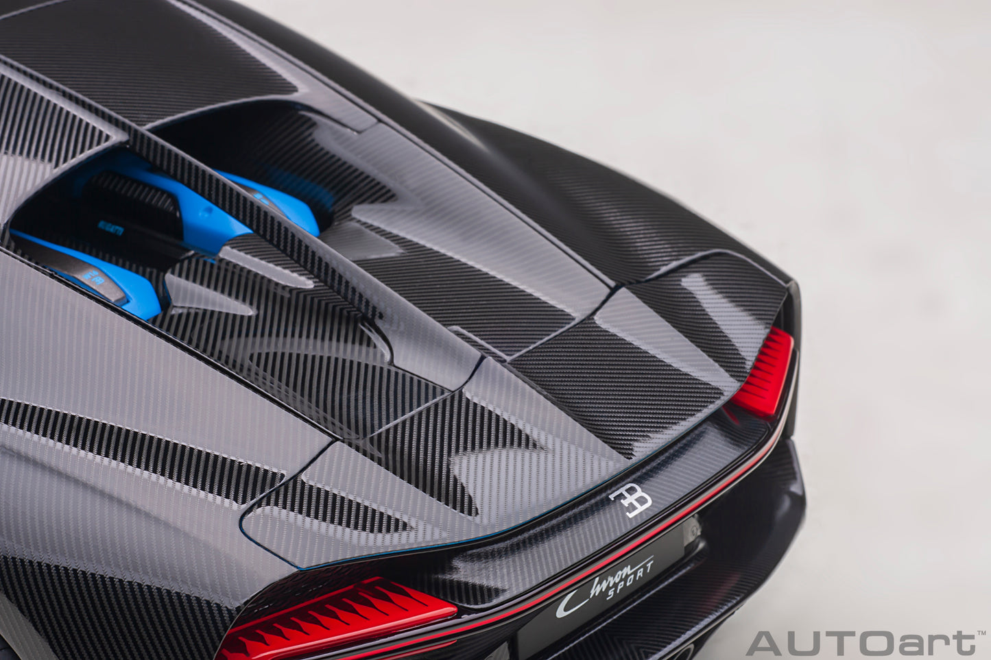 1:18 | Bugatti Chiron Sport 2019 | French Racing Blue/Carbon | 70997