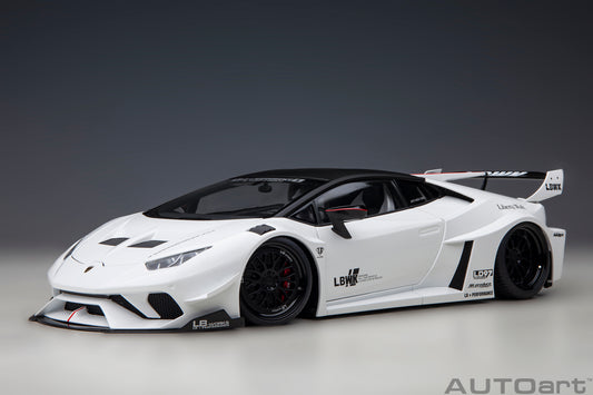 1:18 | Liberty Walk LB Silhouette Works Huracan GT | White | 79125